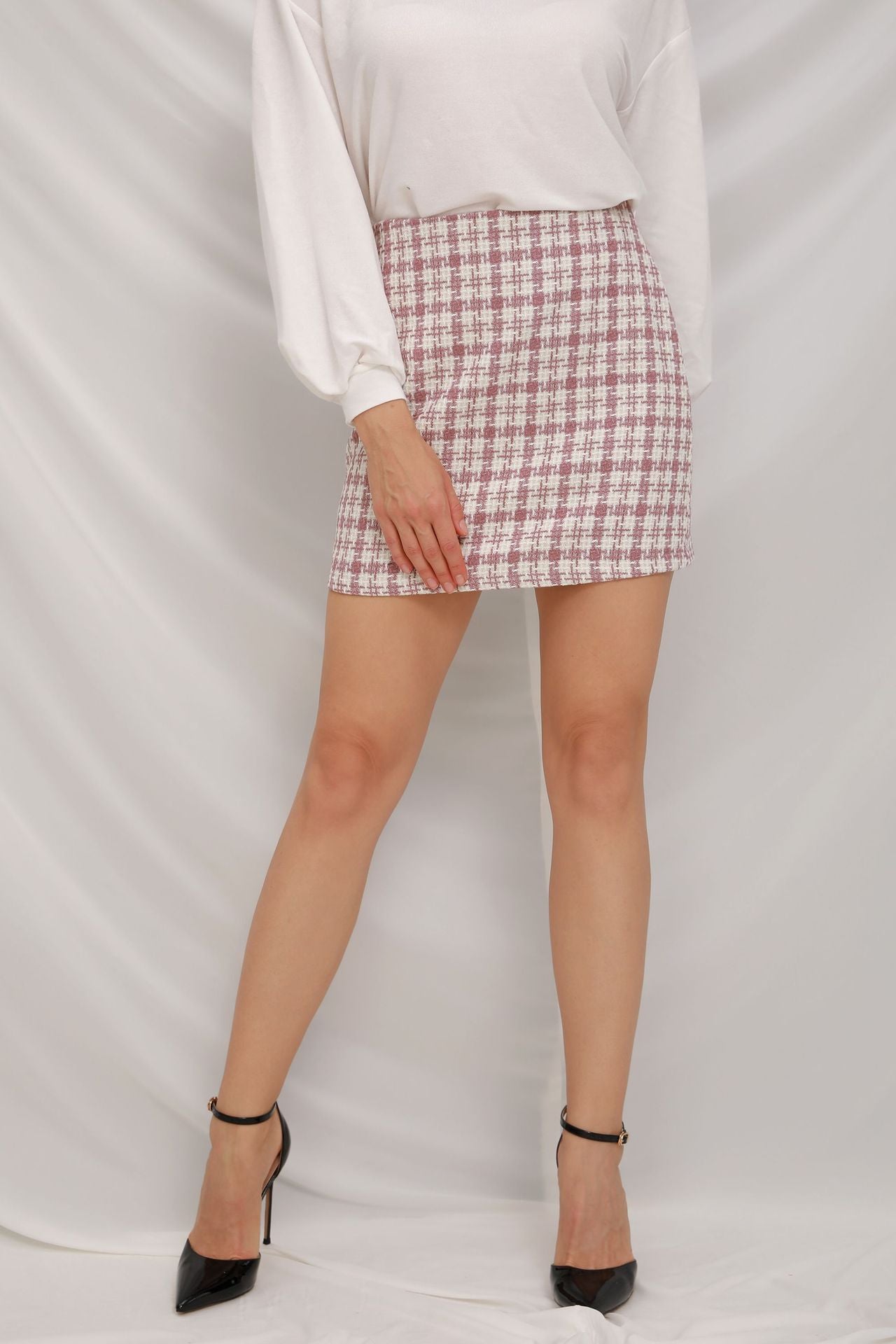 High-Waist Plaid Mini Skirt – Trendy Pleated Skirt for Women | Mode Amore